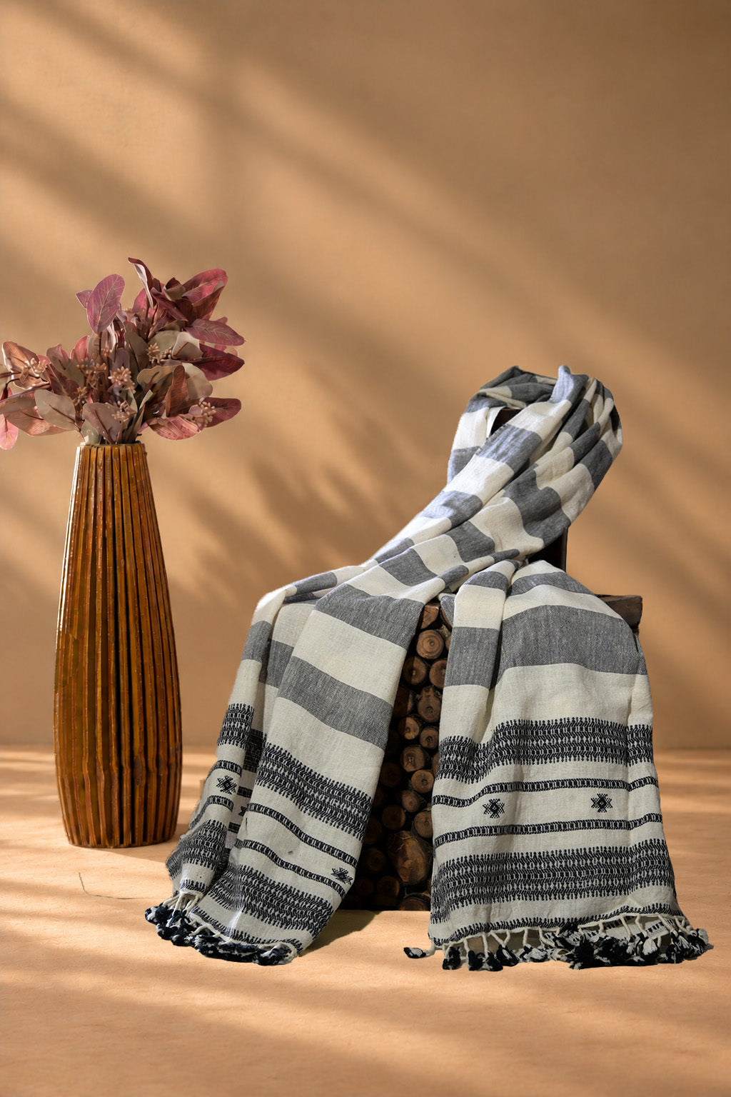 Dhoro | Chaumukh | Kala Cotton | Stole - image 1