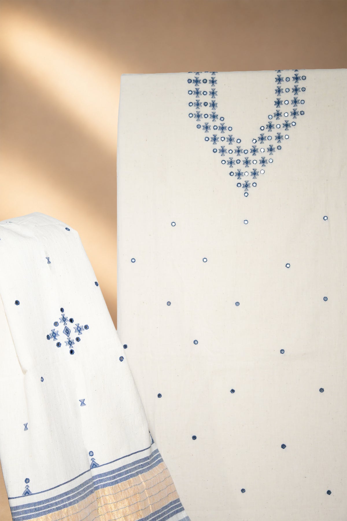 Dhoro | Chaumukh | Kala Cotton | Suit Piece - image 4