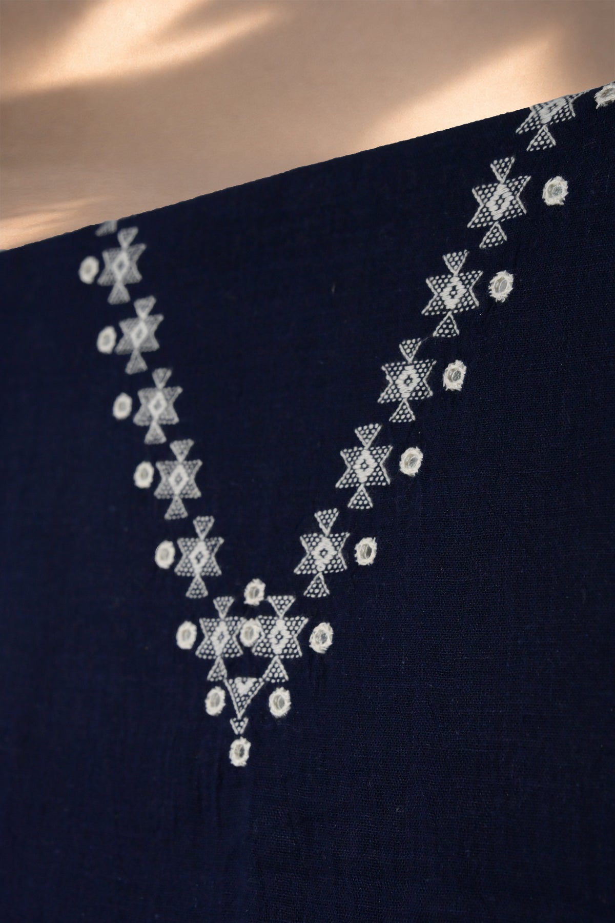Ghato Neelo | Chaumukh | Kala Cotton | Suit Piece - image 3