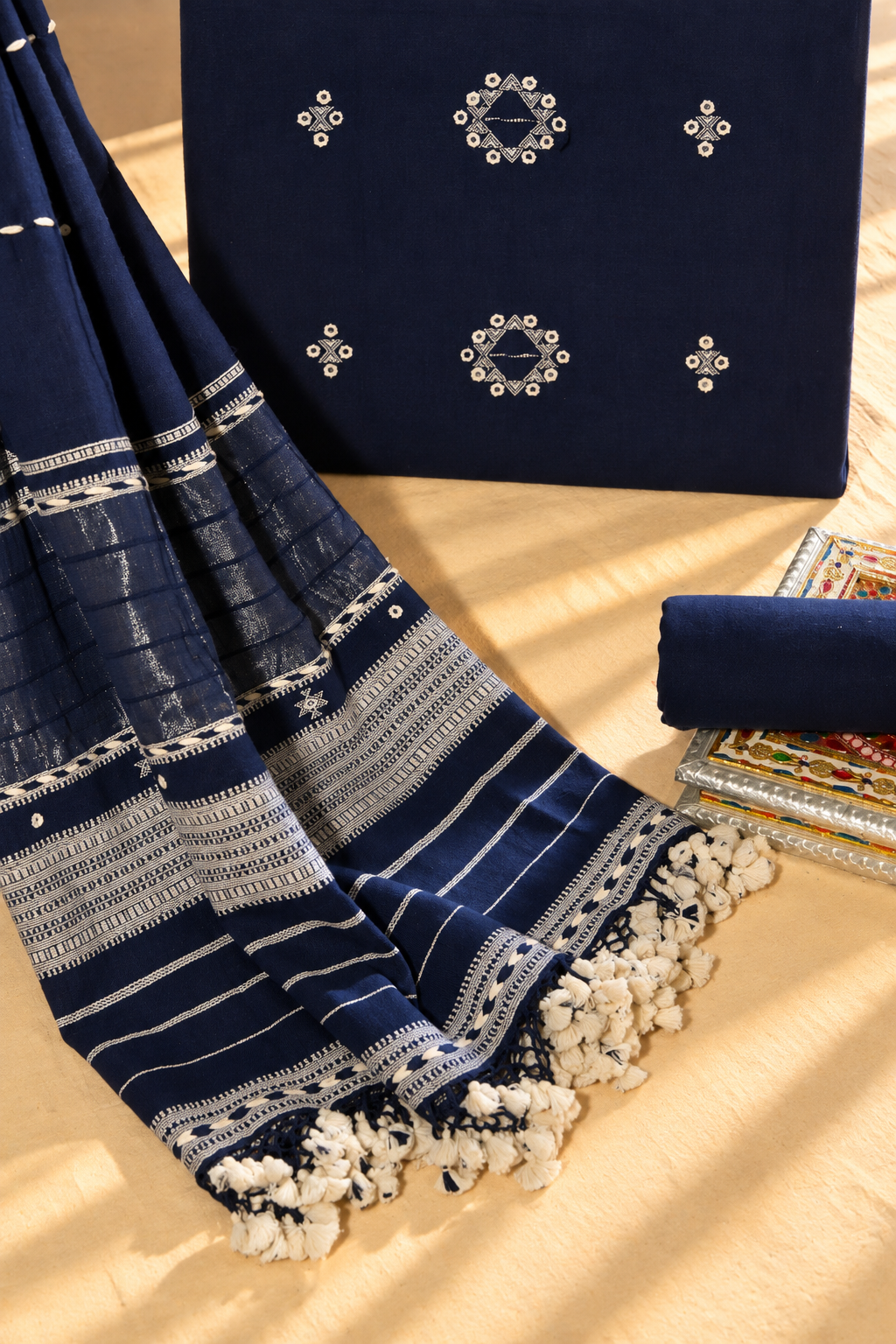 Ghato Neelo | Miri | Kala Cotton | Suit Piece - image 4