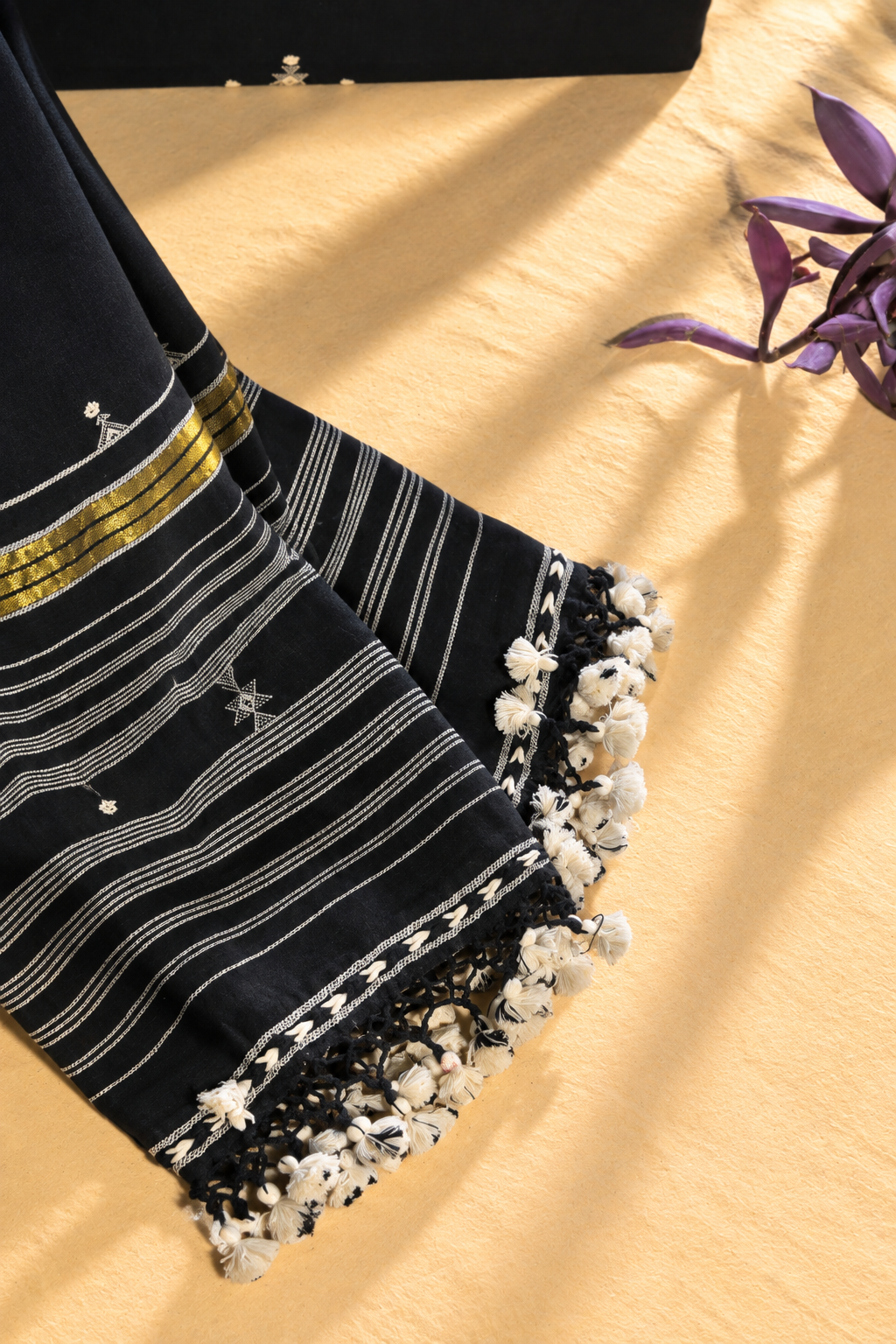 Kaaro | Chaumukh | Kala Cotton | Suit Piece - image 2