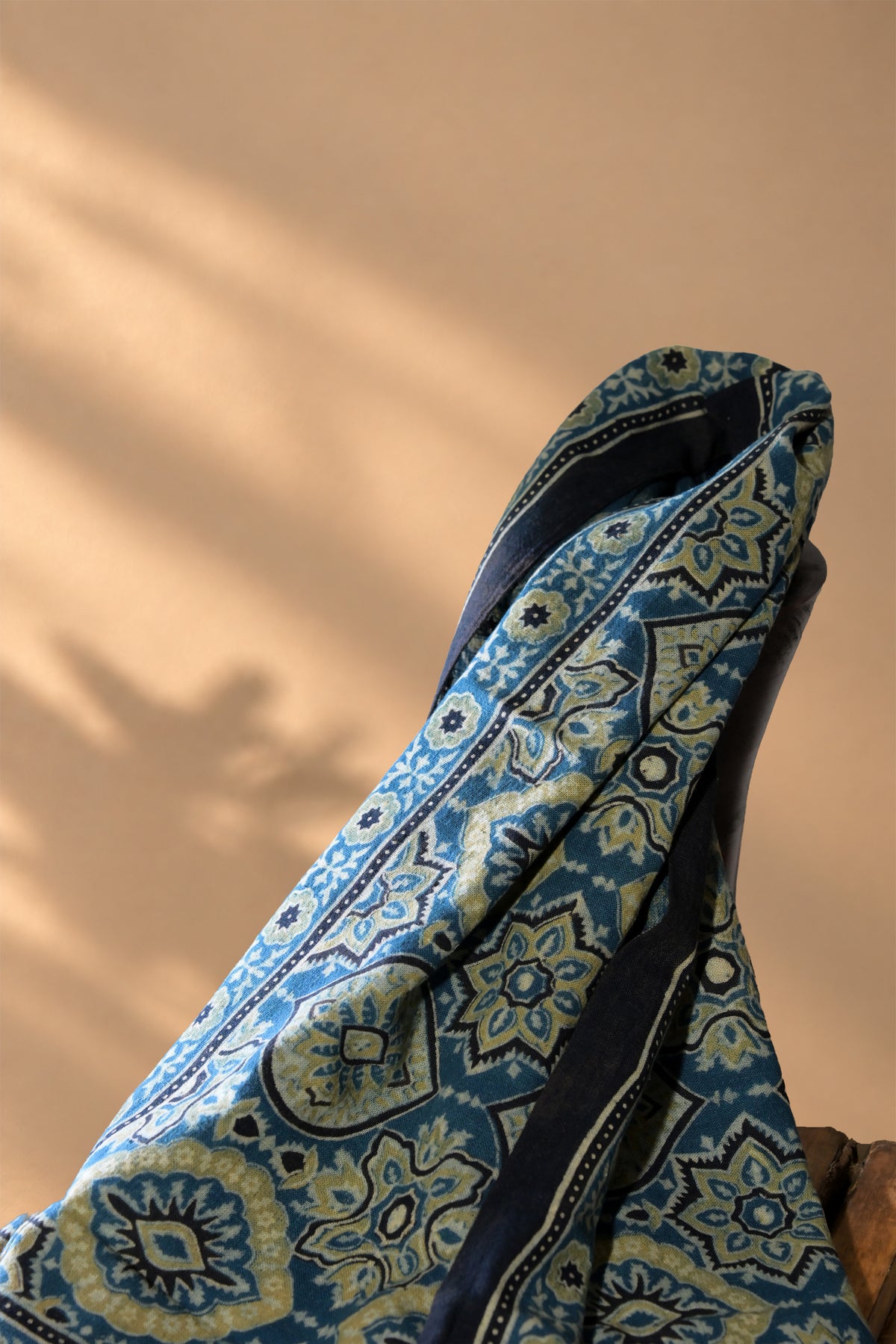 Neelo | Champakali | Kala Cotton | Stole - image 4