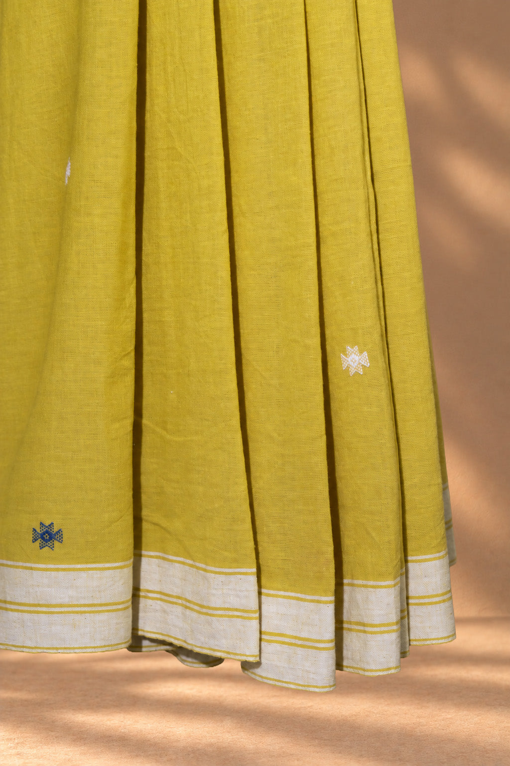 Rai Pilo | Dholki | Kala Cotton | Saree
