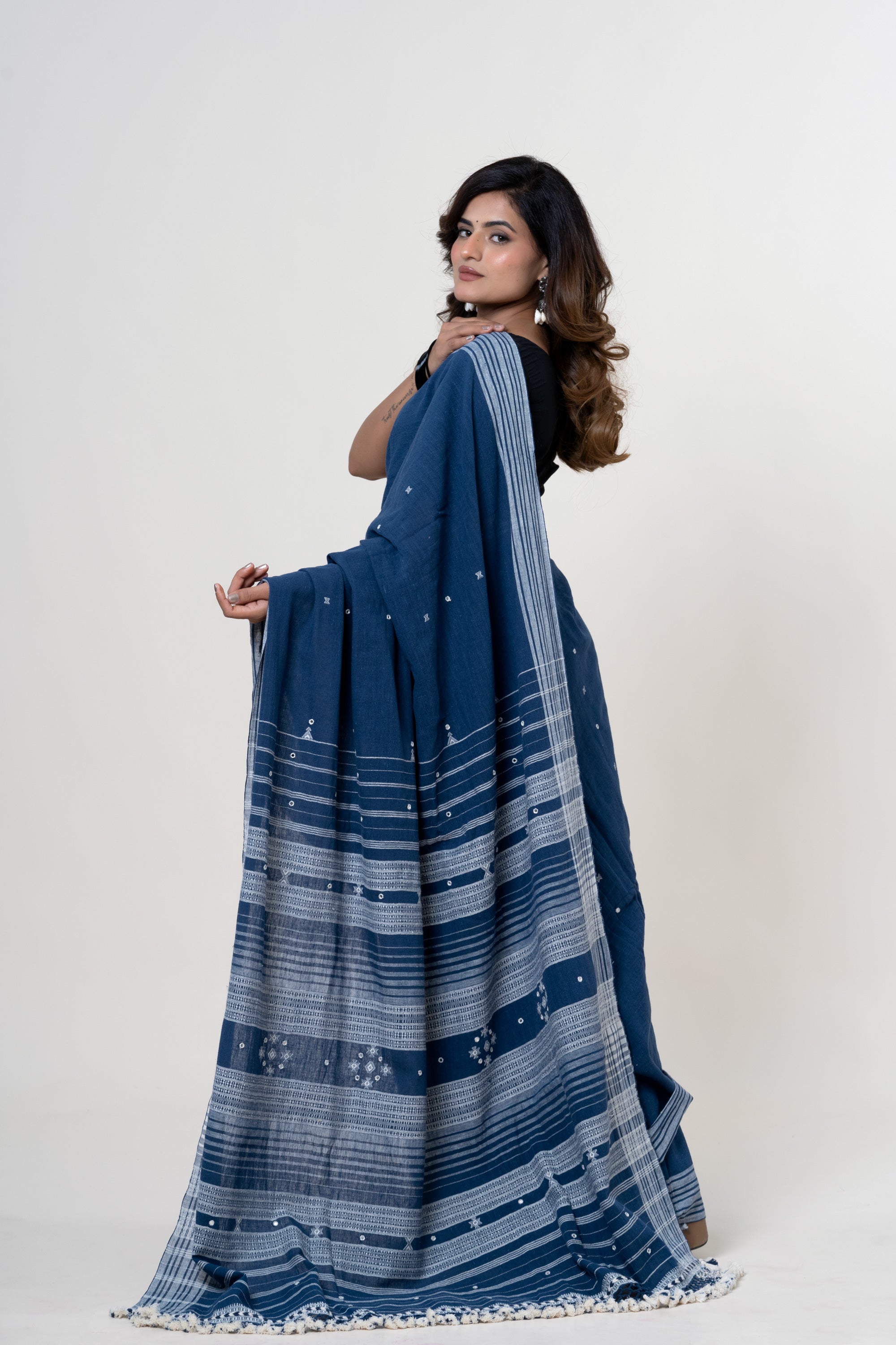 Deep Indigo Bhujodi Handwoven Kala Cotton Saree with White Motifs