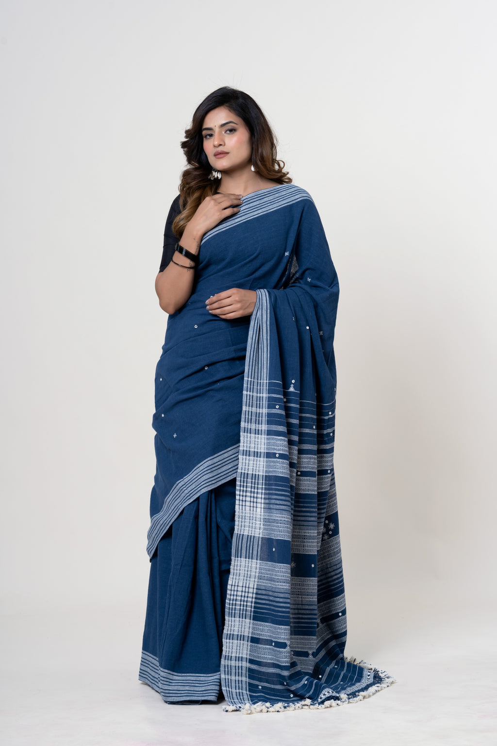 Deep Indigo Bhujodi Handwoven Kala Cotton Saree with White Motifs