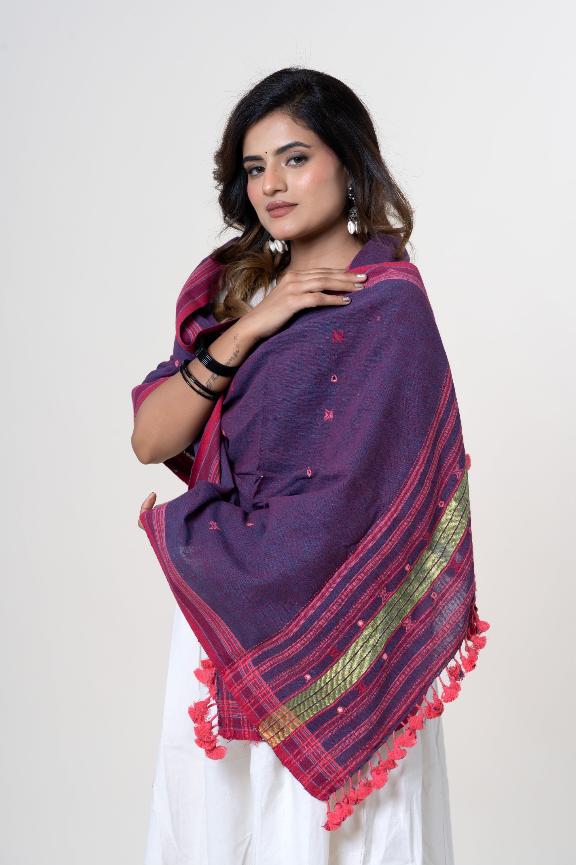 Deep Purple Bhujodi Handwoven Kala Cotton Stole with Magenta-Pink Accents