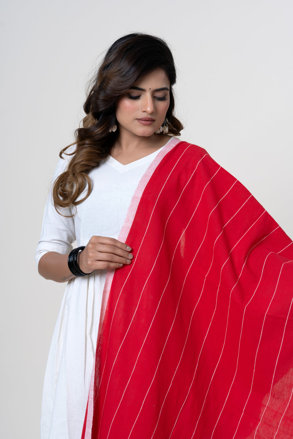 Scarlet Red Bhujodi Handwoven Kala Cotton Stole with White Accents