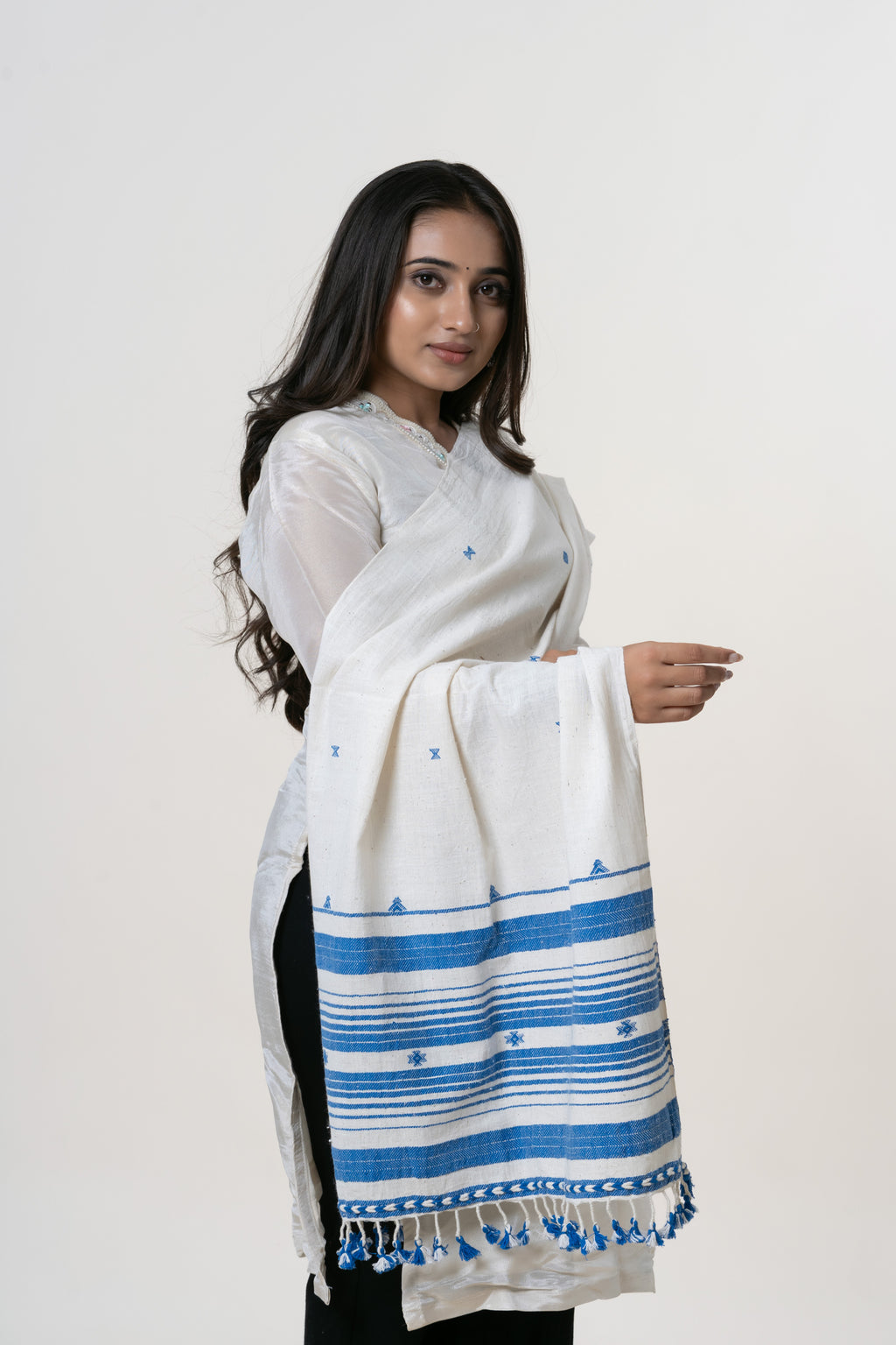 Natural Off-White Bhujodi Handwoven Kala Cotton Stole with Indigo Blue Accents