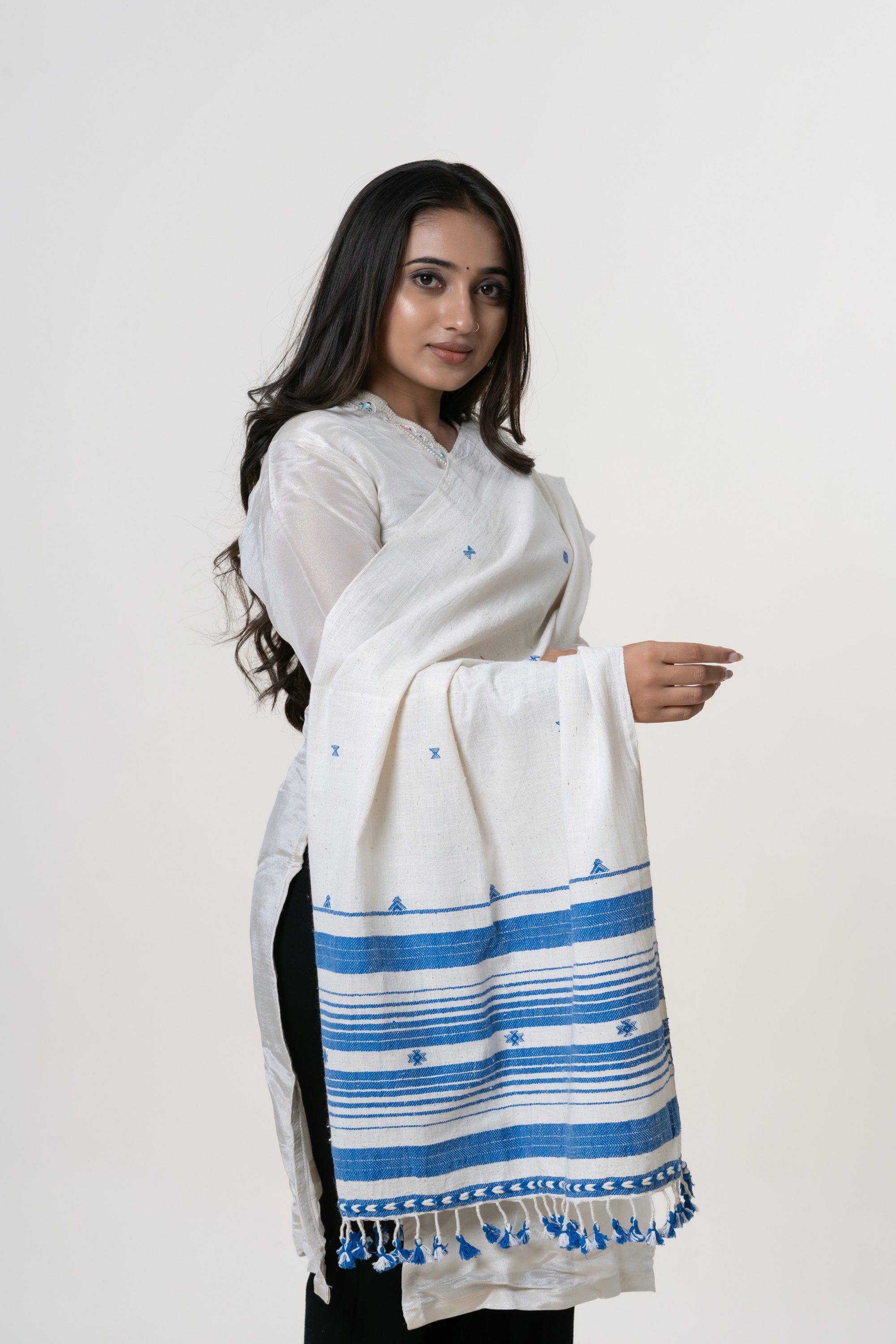 Natural Off-White Bhujodi Handwoven Kala Cotton Stole with Indigo Blue Accents