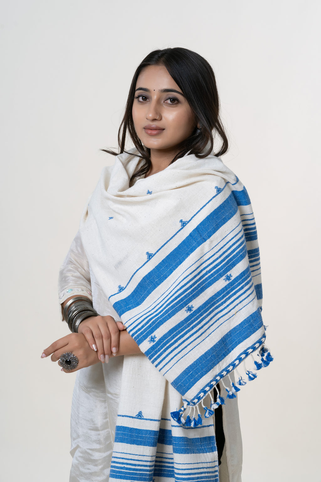 Natural Off-White Bhujodi Handwoven Kala Cotton Stole with Indigo Blue Accents
