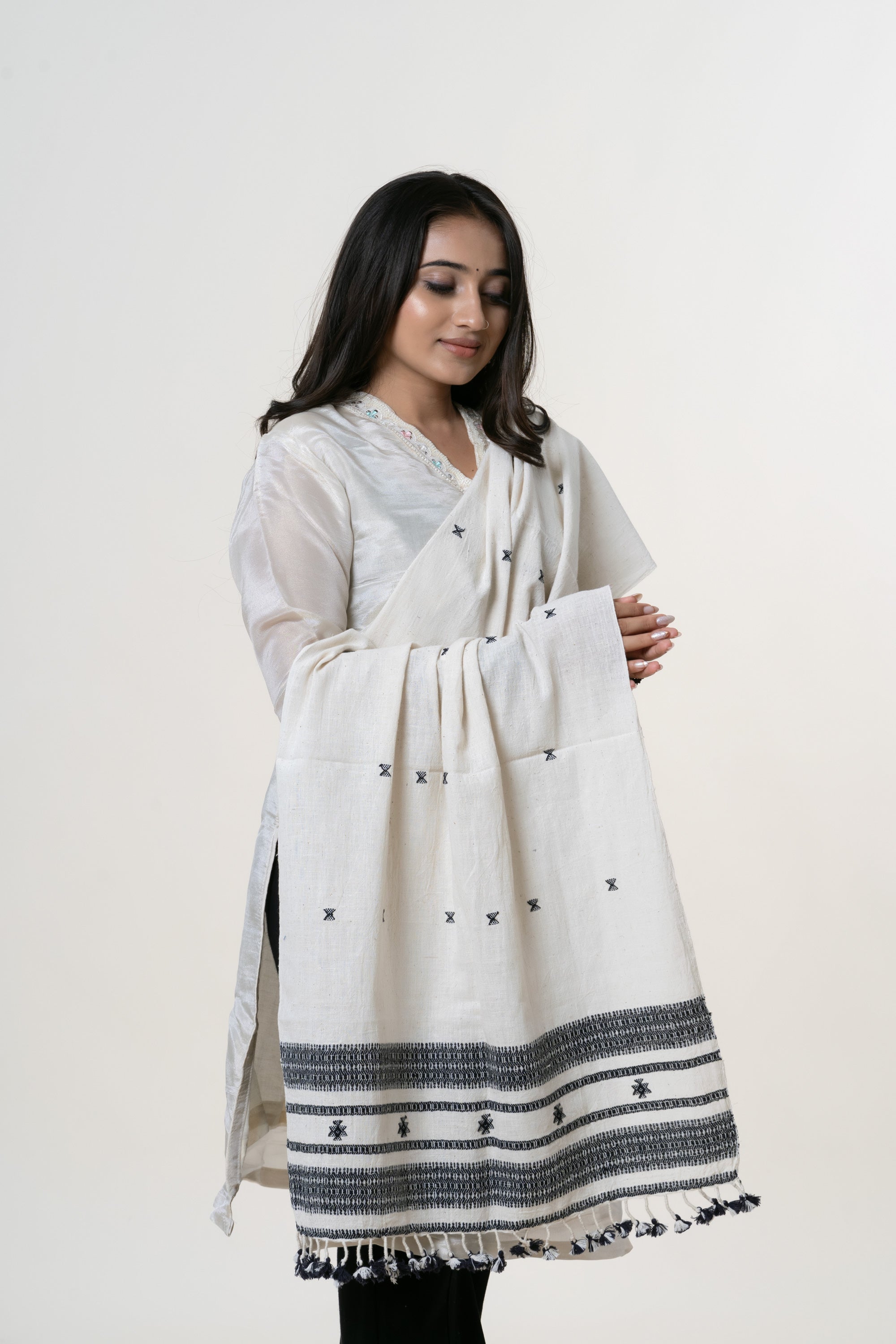 Off-White Bhujodi Handwoven Kala Cotton Stole with Charcoal Black Accents