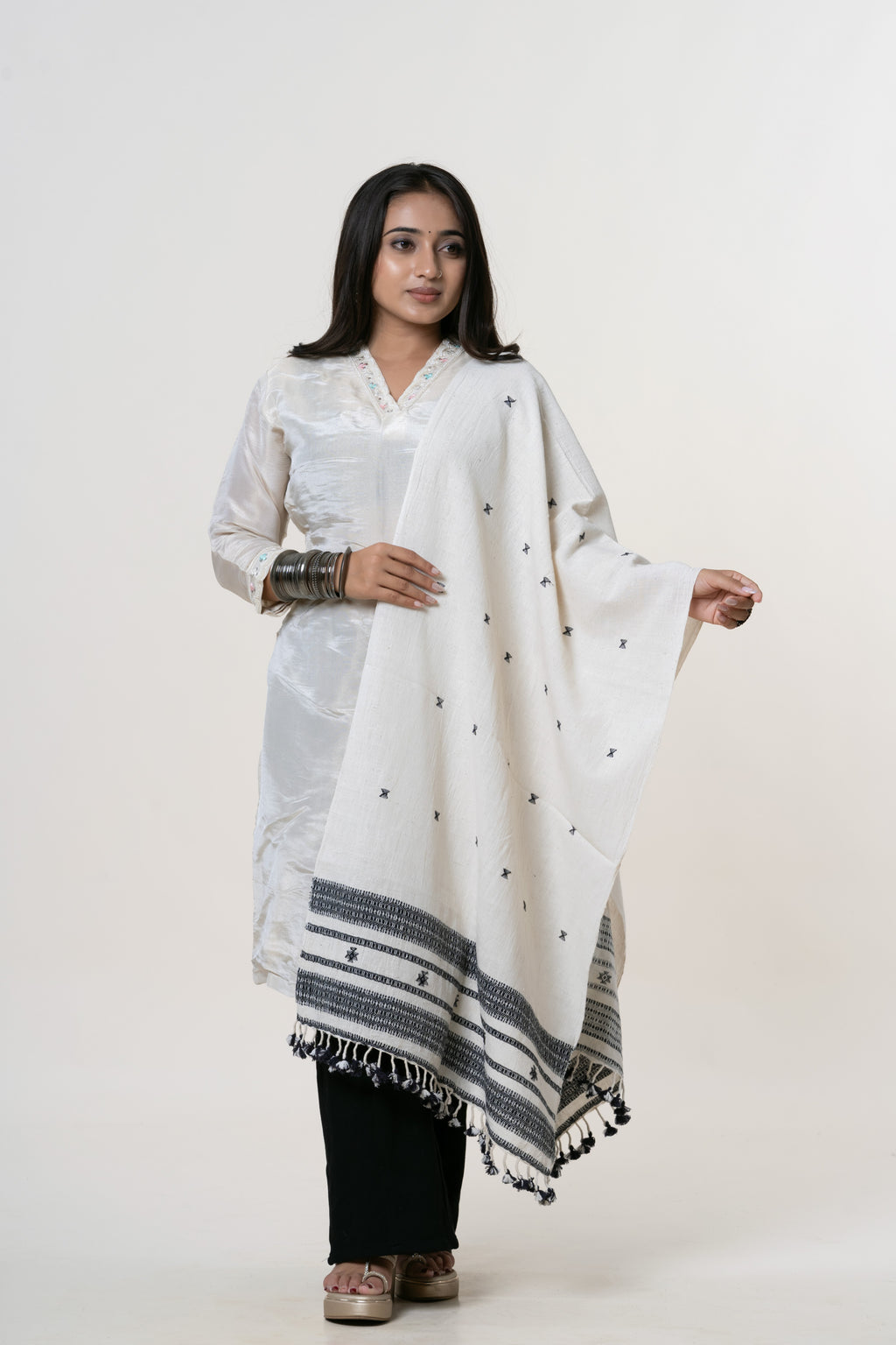 Off-White Bhujodi Handwoven Kala Cotton Stole with Charcoal Black Accents