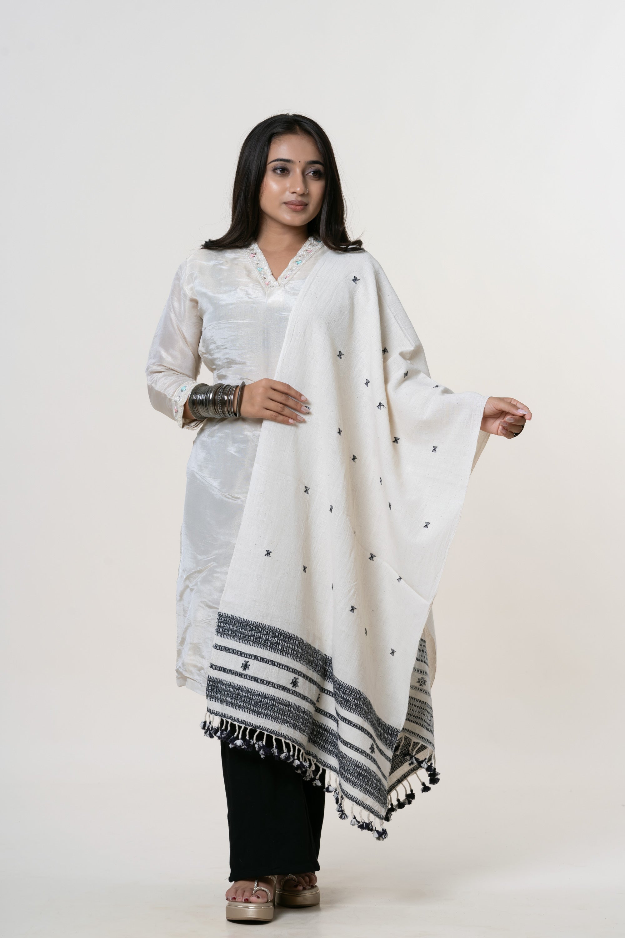 Off-White Bhujodi Handwoven Kala Cotton Stole with Charcoal Black Accents