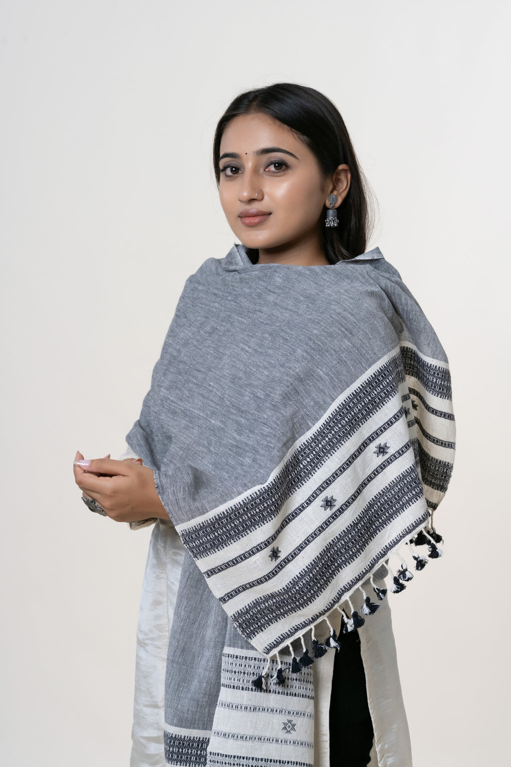 Charcoal Slate / Heathered Grey and white Bhujodi Handwoven Kala Cotton Stole with Black Accents