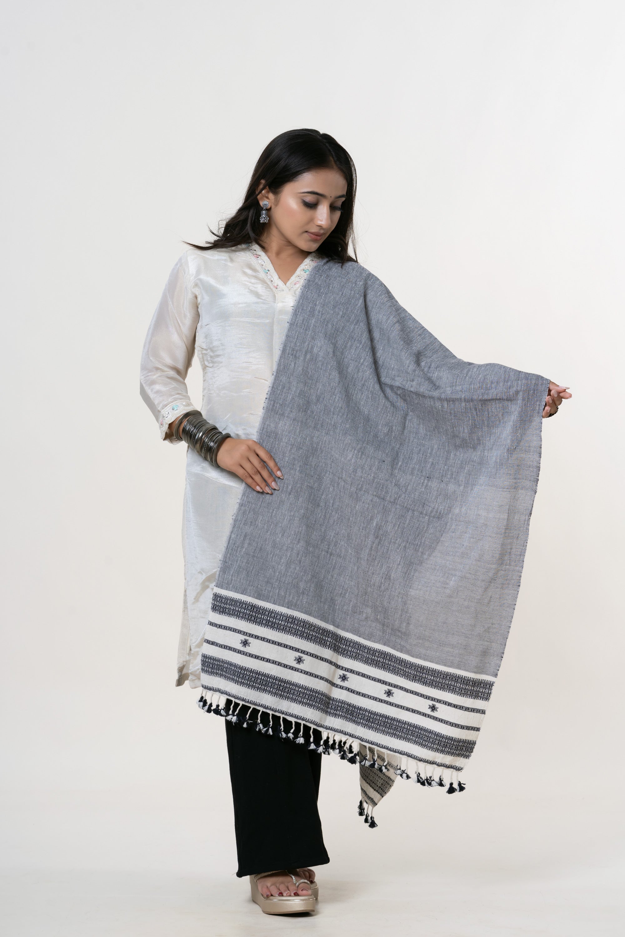 Charcoal Slate / Heathered Grey and white Bhujodi Handwoven Kala Cotton Stole with Black Accents