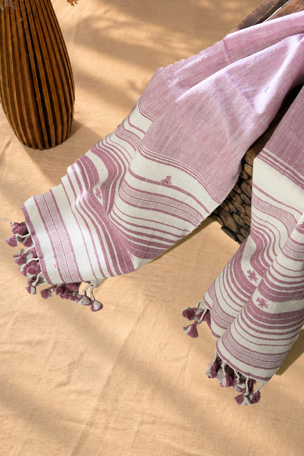 Aachho Gulabi | Damroo | Kala Cotton | Stole - image 2