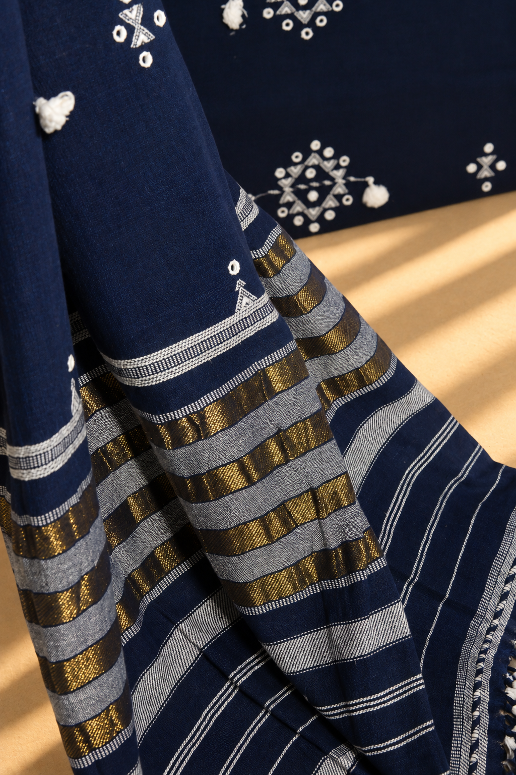 Ghato Neelo | Dungara | Kala Cotton | Suit Piece - image 2