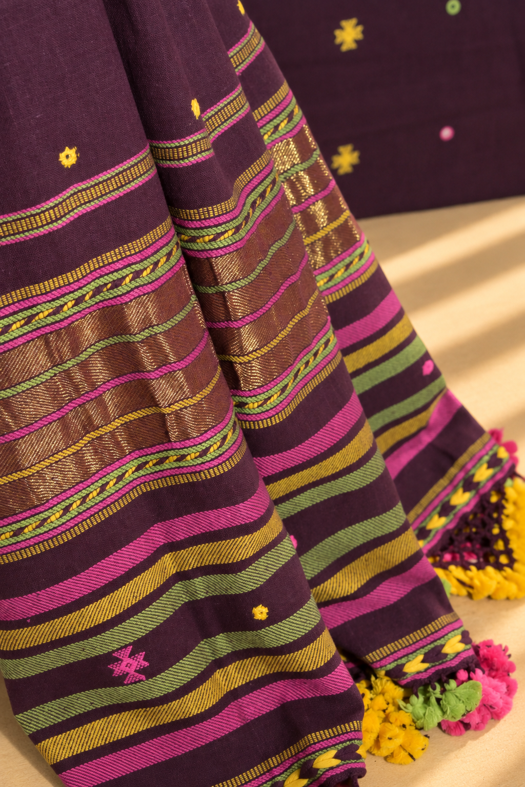 Ghero Gulabi | Chaumukh | Kala Cotton | Suit Piece - image 3
