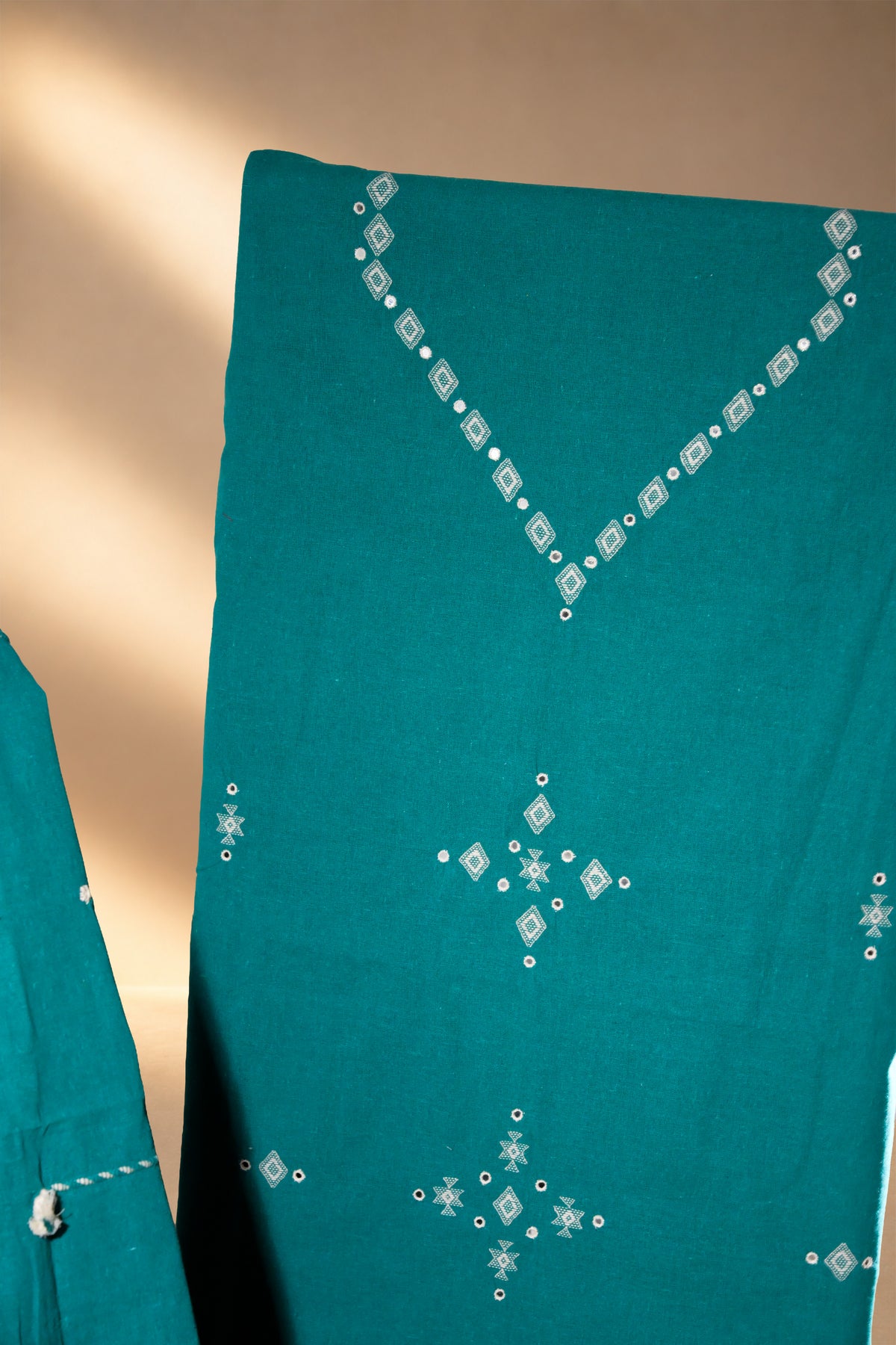 Mor Peenchh | Panchako | Kala Cotton | Suit Piece - image 2